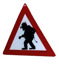 troll crossing sign BEWARE!